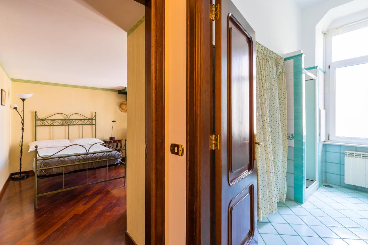 Grand Classic Apartment At San Martino By Napoliapartments Exterior foto